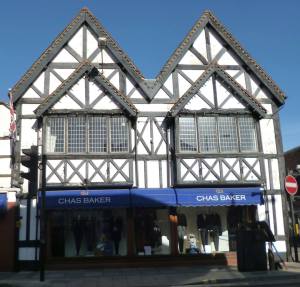 28053210_1996143720707473_1553616210_n