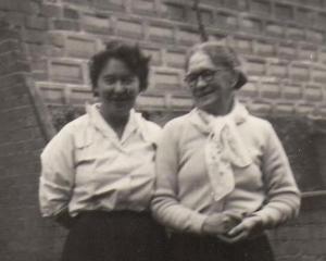 Eillen O'Connor and Ethel Wheeler