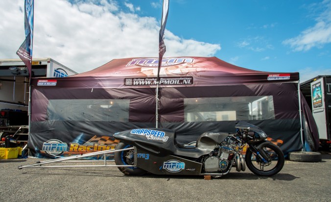 D72FC83E-6D3A-4FCA-A403-0A9D9AF836BB