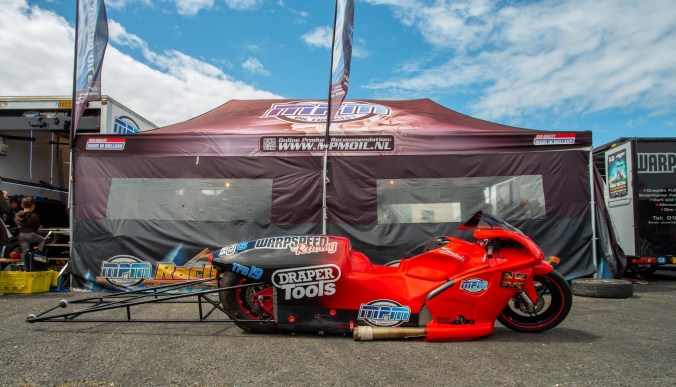 E75696EE-9306-4868-8919-FF1ED9C8F160